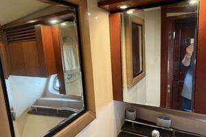 2006 Sea Ray 48 Sundancer thumbnail 77