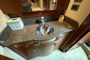 2006 Sea Ray 48 Sundancer thumbnail 81