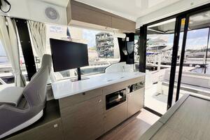 34FT (10.44M) JEANNEAU