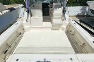 Less Worries 30ft Pursuit Yacht For Sale