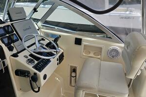 Less Worries 30ft Pursuit Yacht For Sale