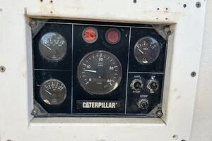 28' Ellis Lobster engine gauges