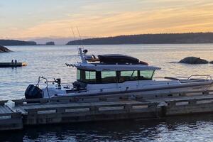 37ft Axopar Yacht For Sale