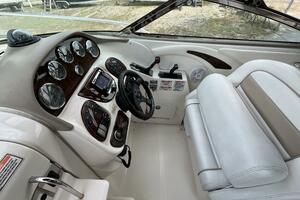 29ft Sea Ray Yacht For Sale