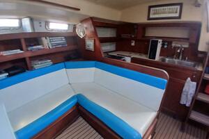 Aloha 41ft Morgan Yacht For Sale
