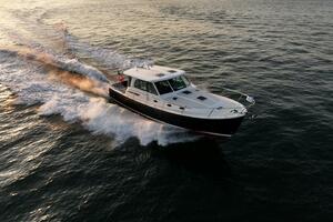 Photo 5661774 for 2027 Back Cove 412  