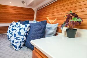 Photo 5661810 for 2027 Back Cove 412  