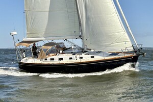 Nightwatch 37ft Tartan Yacht For Sale
