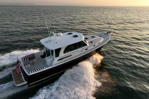 Photo 5662046 for 2027 Back Cove 412  