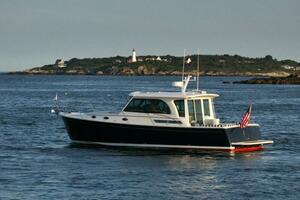 Photo 5661952 for 2027 Back Cove 412  