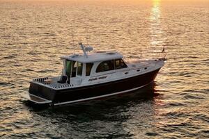 Photo 5661951 for 2027 Back Cove 412  