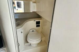 29ft Wellcraft Yacht For Sale