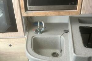 29ft Wellcraft Yacht For Sale