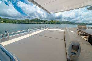 2017 Azimut 77S thumbnail 35