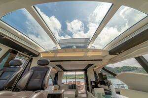 2017 Azimut 77S thumbnail 24
