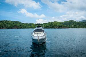 2017 Azimut 77 