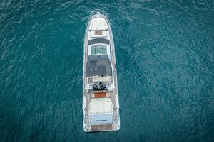 2017 Azimut 77 
