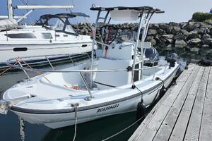 20ft Boston Whaler Yacht For Sale