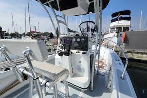 20ft Boston Whaler Yacht For Sale