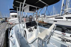 20ft Boston Whaler Yacht For Sale