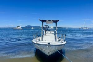 20ft Boston Whaler Yacht For Sale