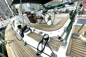 2000 Farr Pilothouse thumbnail 6