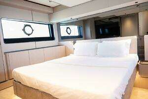 2024 Ferretti Yachts 580 thumbnail 46