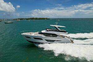 2024 Ferretti Yachts 580 thumbnail 13