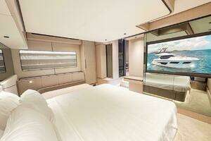 2024 Ferretti Yachts 580 thumbnail 38