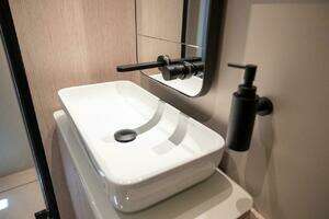 2024 Ferretti Yachts 580 thumbnail 45