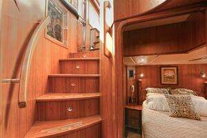 2002 Grand Alaskan Flushdeck thumbnail 34