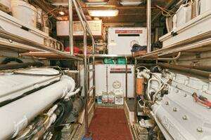 2002 Grand Alaskan Flushdeck thumbnail 10