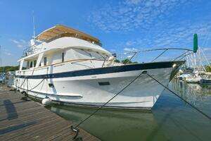 2002 Grand Alaskan Flushdeck thumbnail 3