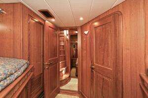 2002 Grand Alaskan Flushdeck thumbnail 43