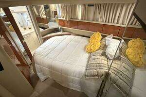 2000 Sea Ray 380 Aft Cabin thumbnail 38