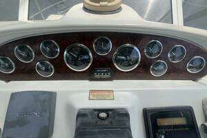 2000 Sea Ray 380 Aft Cabin thumbnail 19