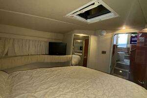 2000 Sea Ray 380 Aft Cabin thumbnail 32