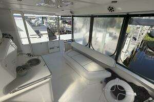 2000 Sea Ray 380 Aft Cabin thumbnail 12