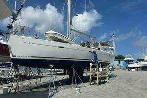 2013 Beneteau Oceanis thumbnail 7