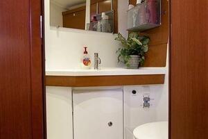 HYDRO THERAPY 50ft Beneteau Yacht For Sale
