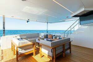 NEX-T 2022 Horizon FD92 Tri-Deck Yacht For Sale in Key Largo FL