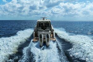 2022 Tiara Sport 43 LE