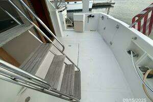 2000 Ocean Alexander 450 Classico thumbnail 32