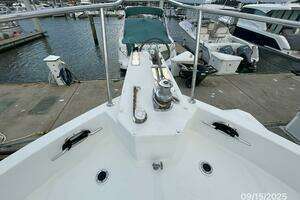 2000 Ocean Alexander 450 Classico thumbnail 4