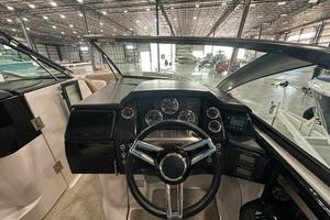 29ft Four Winns Yacht For Sale