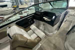 29ft Four Winns Yacht For Sale