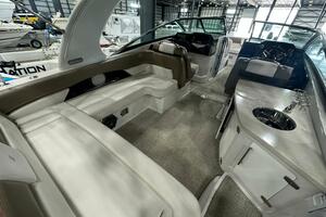 29ft Four Winns Yacht For Sale