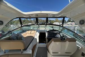 35ft Sea Ray Yacht For Sale