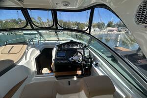 35ft Sea Ray Yacht For Sale