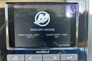 35ft Sea Ray Yacht For Sale